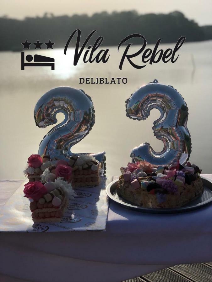 Guesthouse Rebel Deliblato Esterno foto